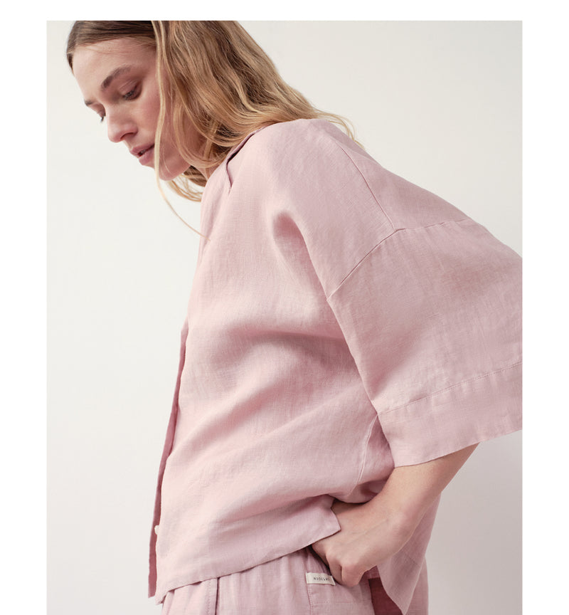 RELAXED LOUNGEWEAR