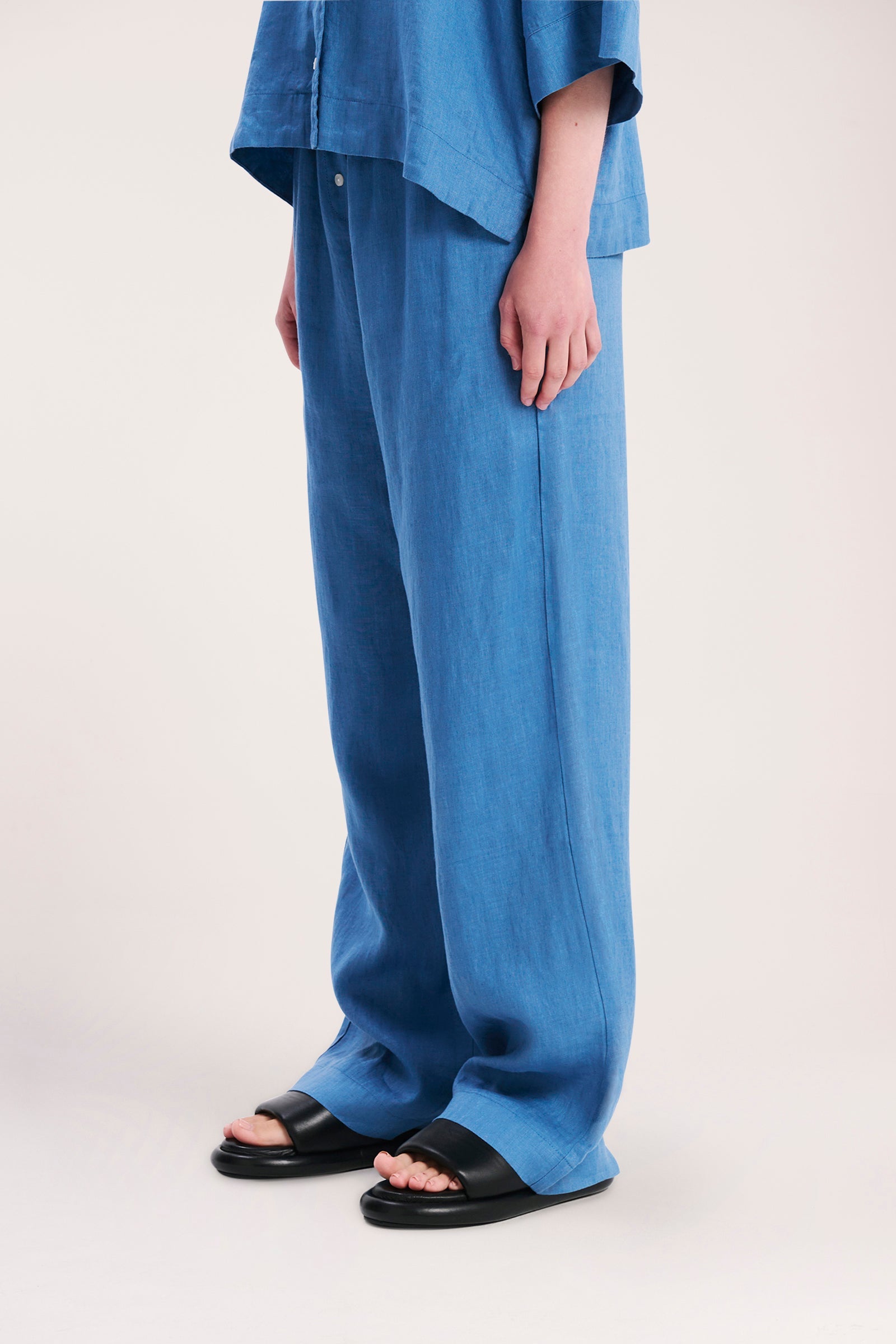 Nude Lucy Lounge Linen Pant In Storm 