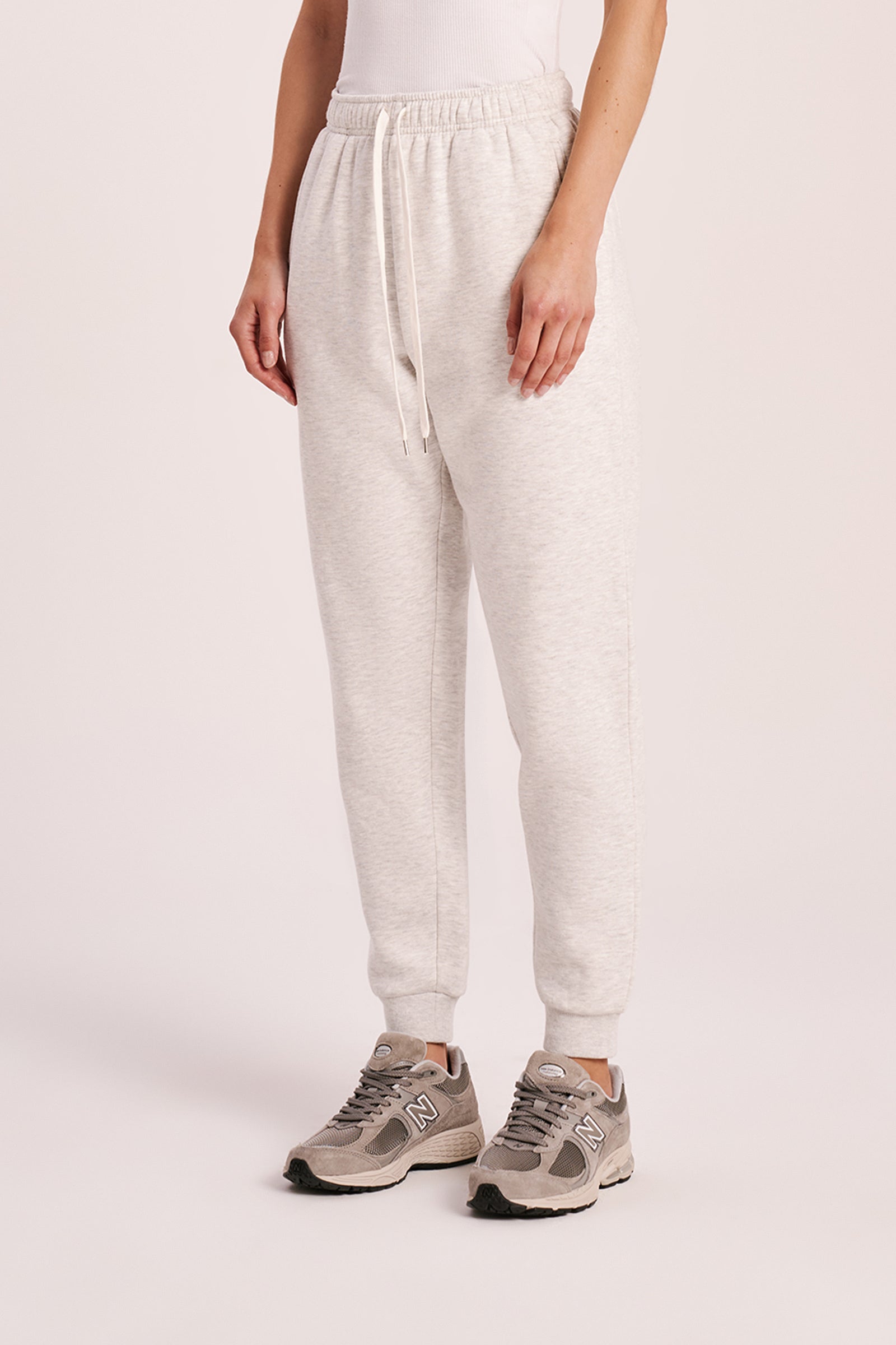 Carter Classic Trackpant Snow Marle 