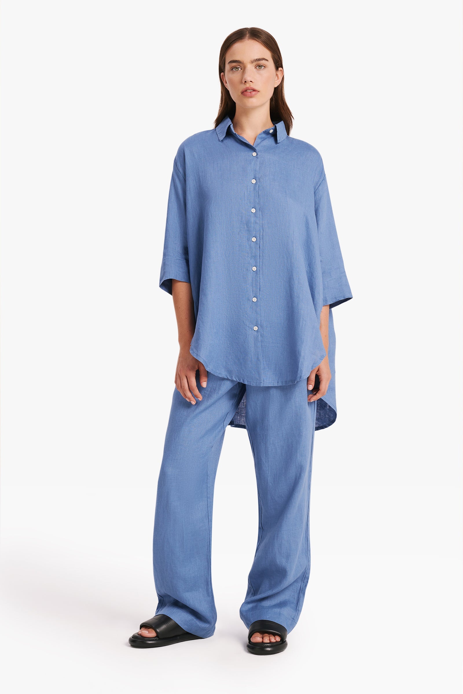 Nude Lucy Lounge Linen Longline Shirt In Storm 
