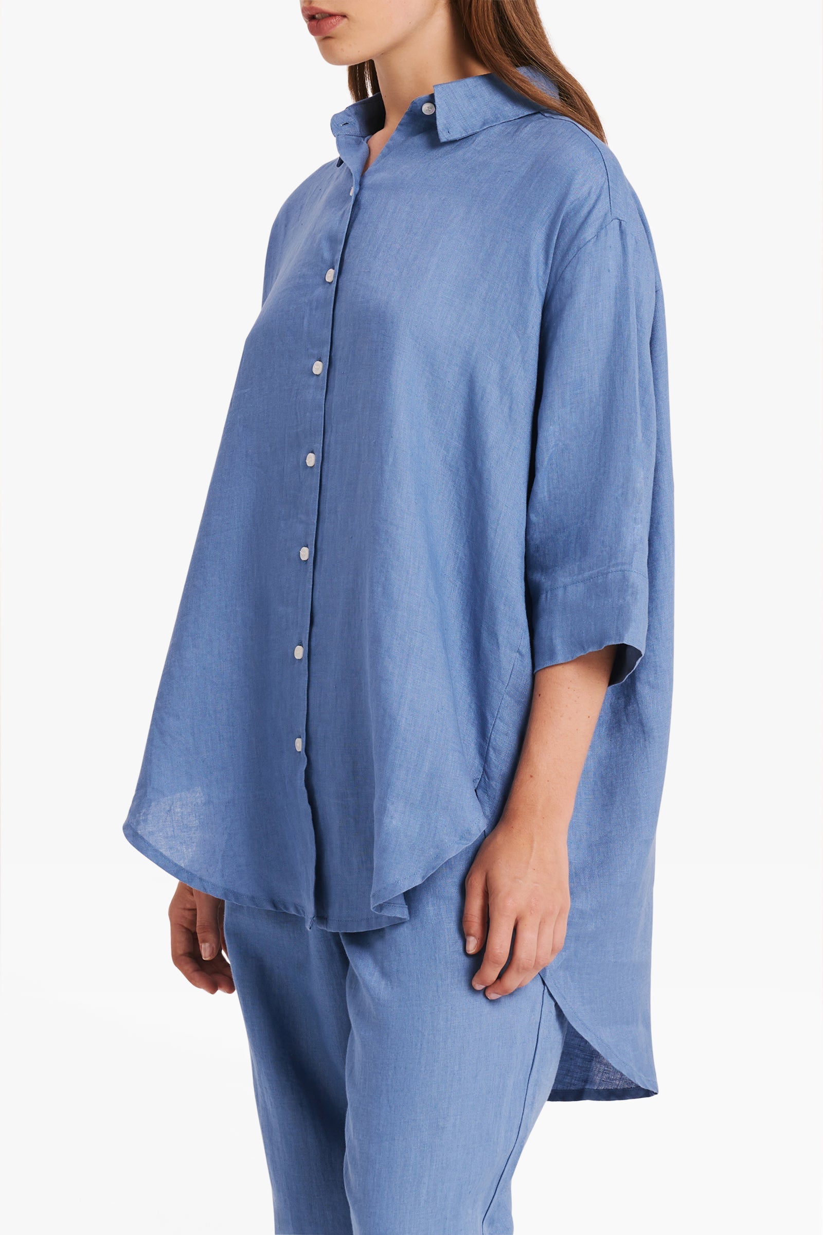 Nude Lucy Lounge Linen Longline Shirt In Storm 