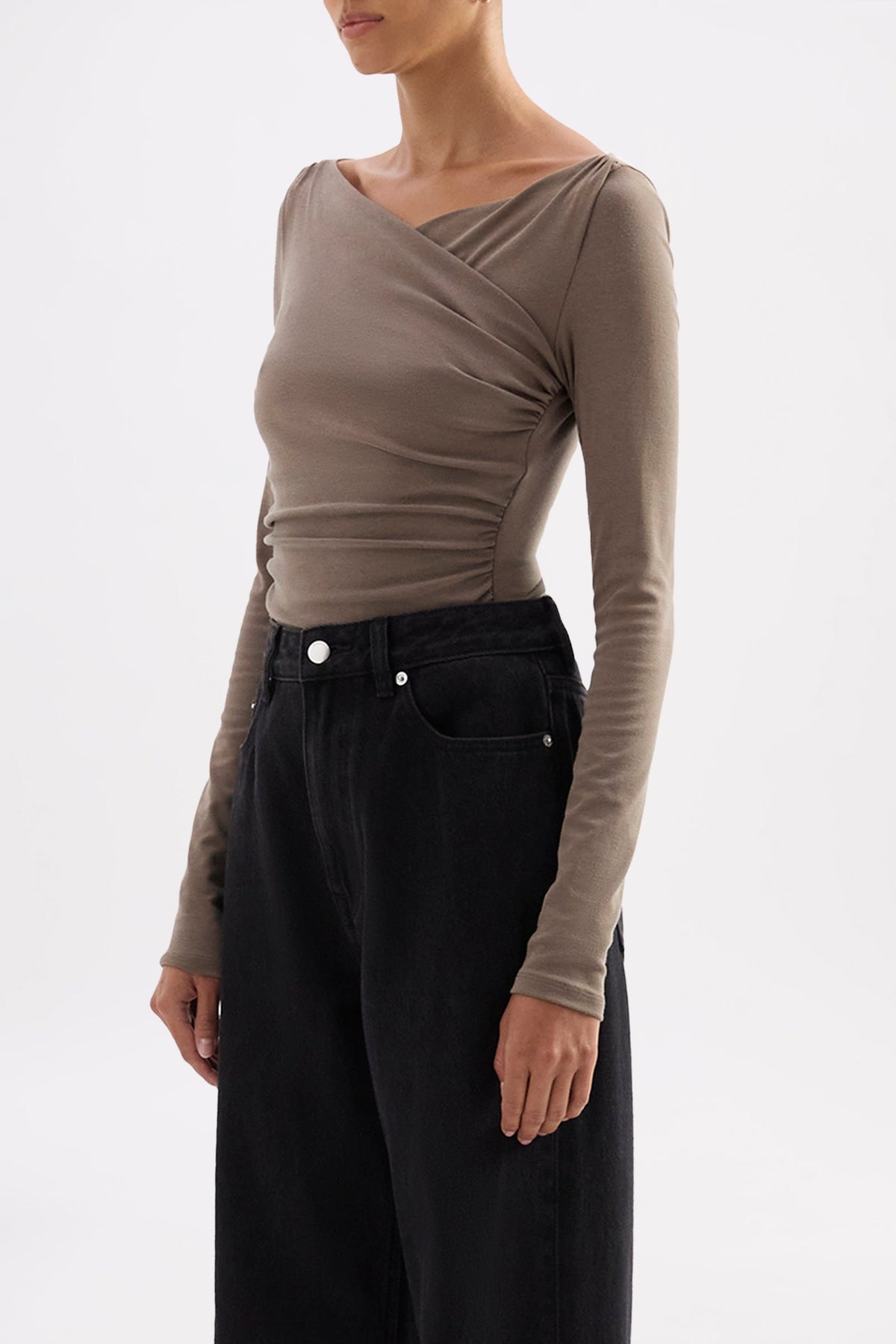 Daniya Ls Top Truffle 