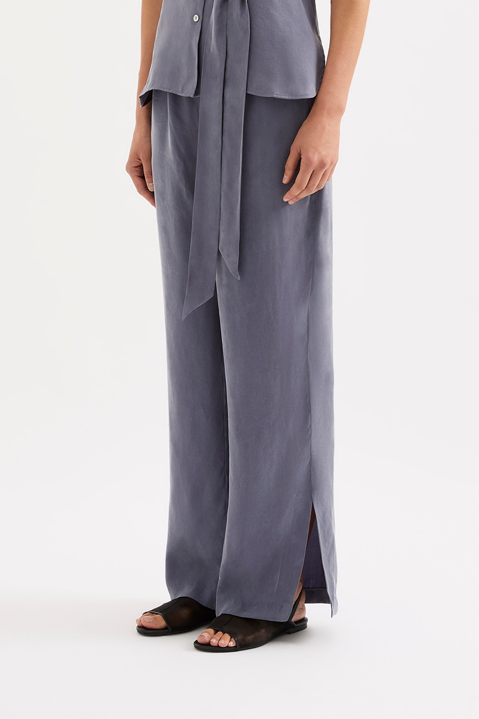 Devin Tencel Pant Indigo 