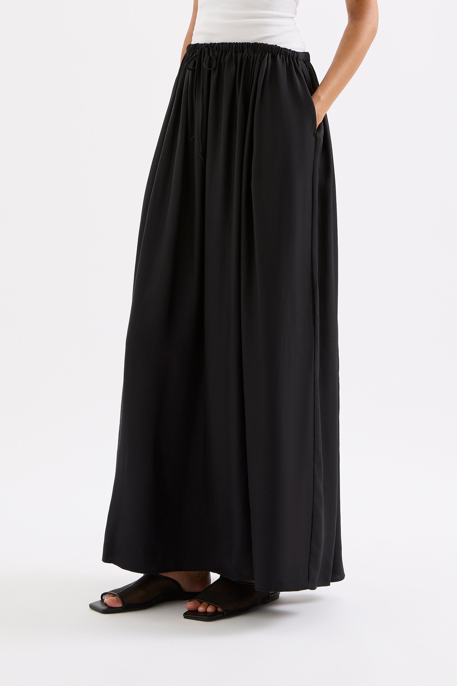 Leandra Maxi Skirt Black 