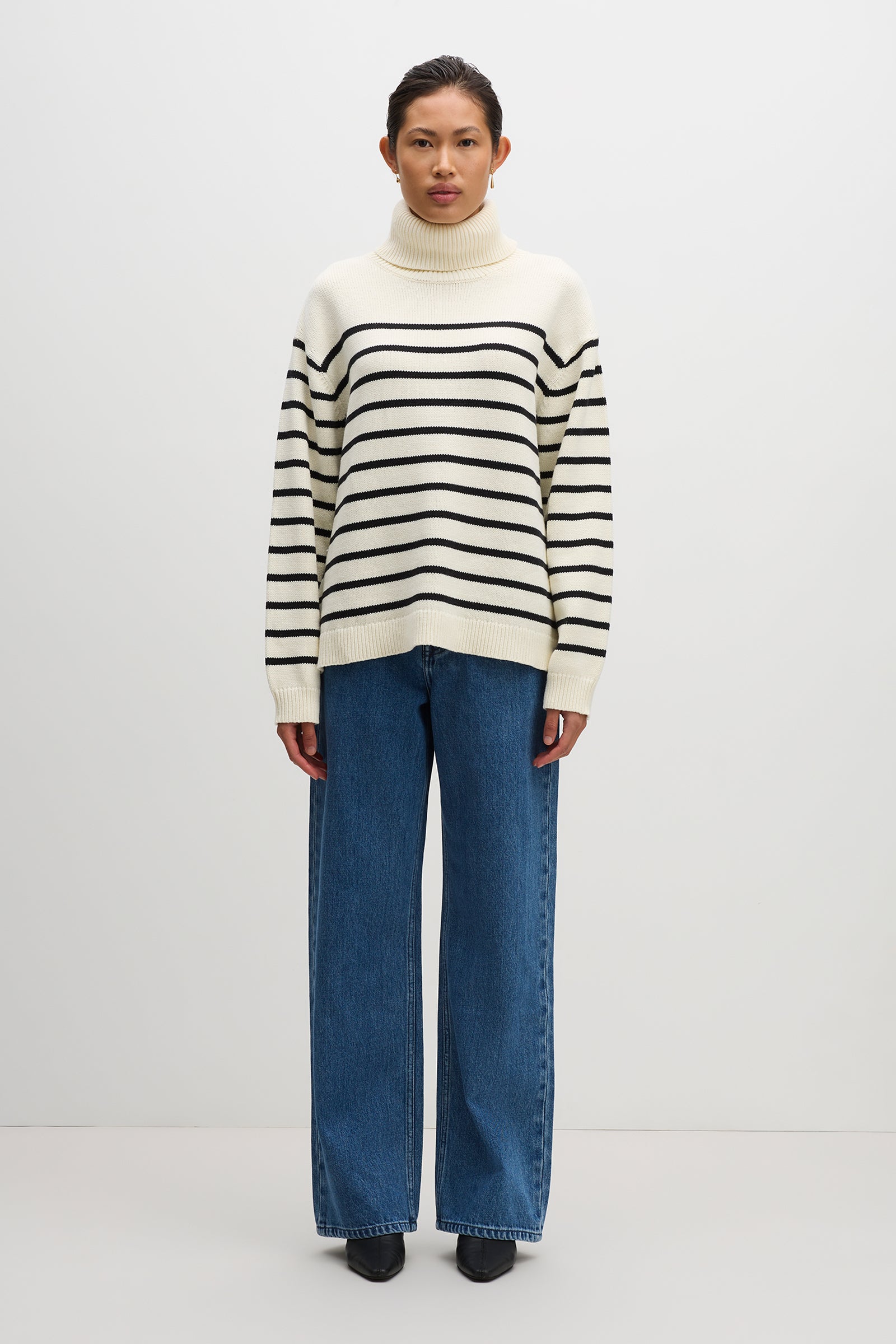 Perri Turtleneck Knit Black Stripe 