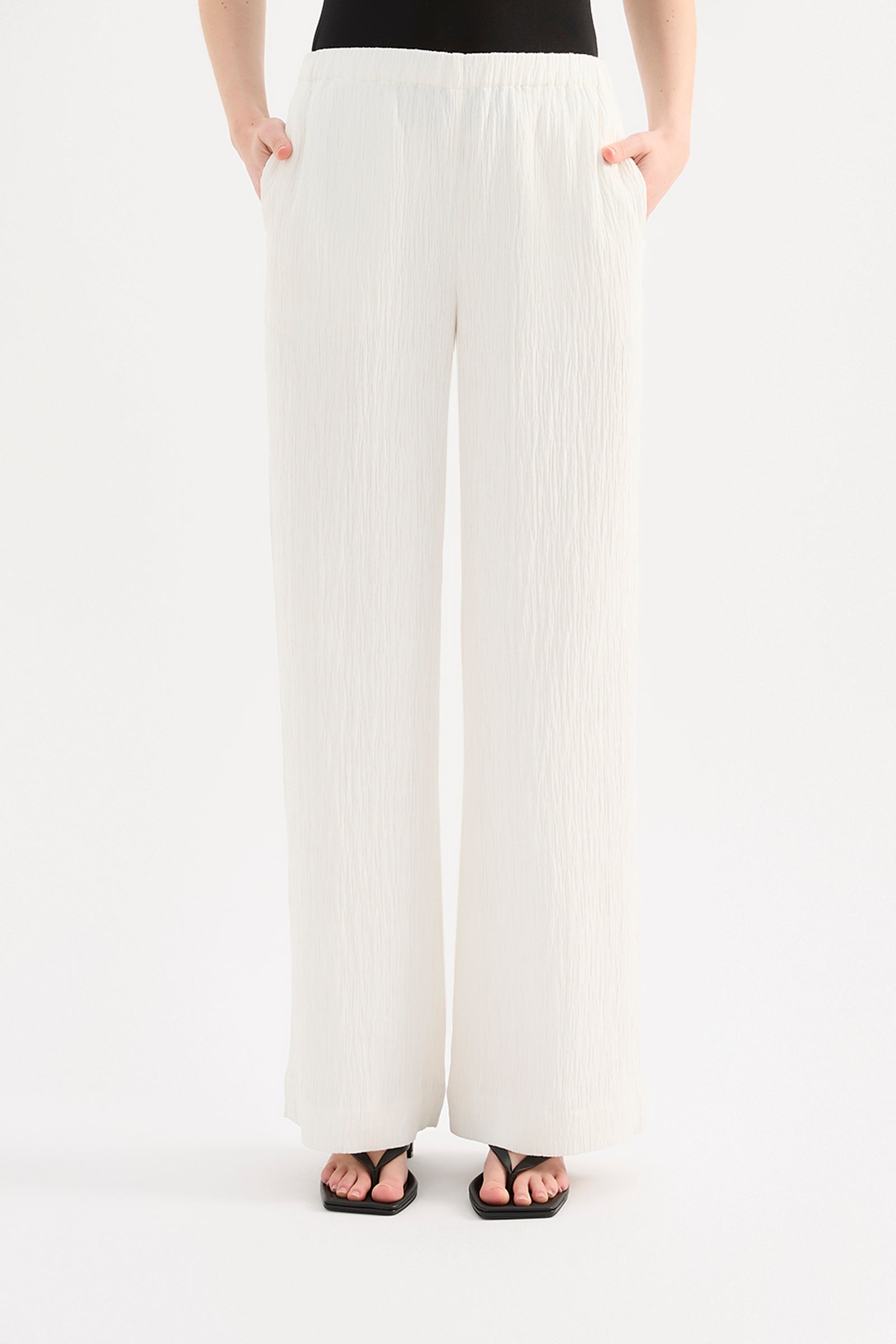 Danika Pant Salt 