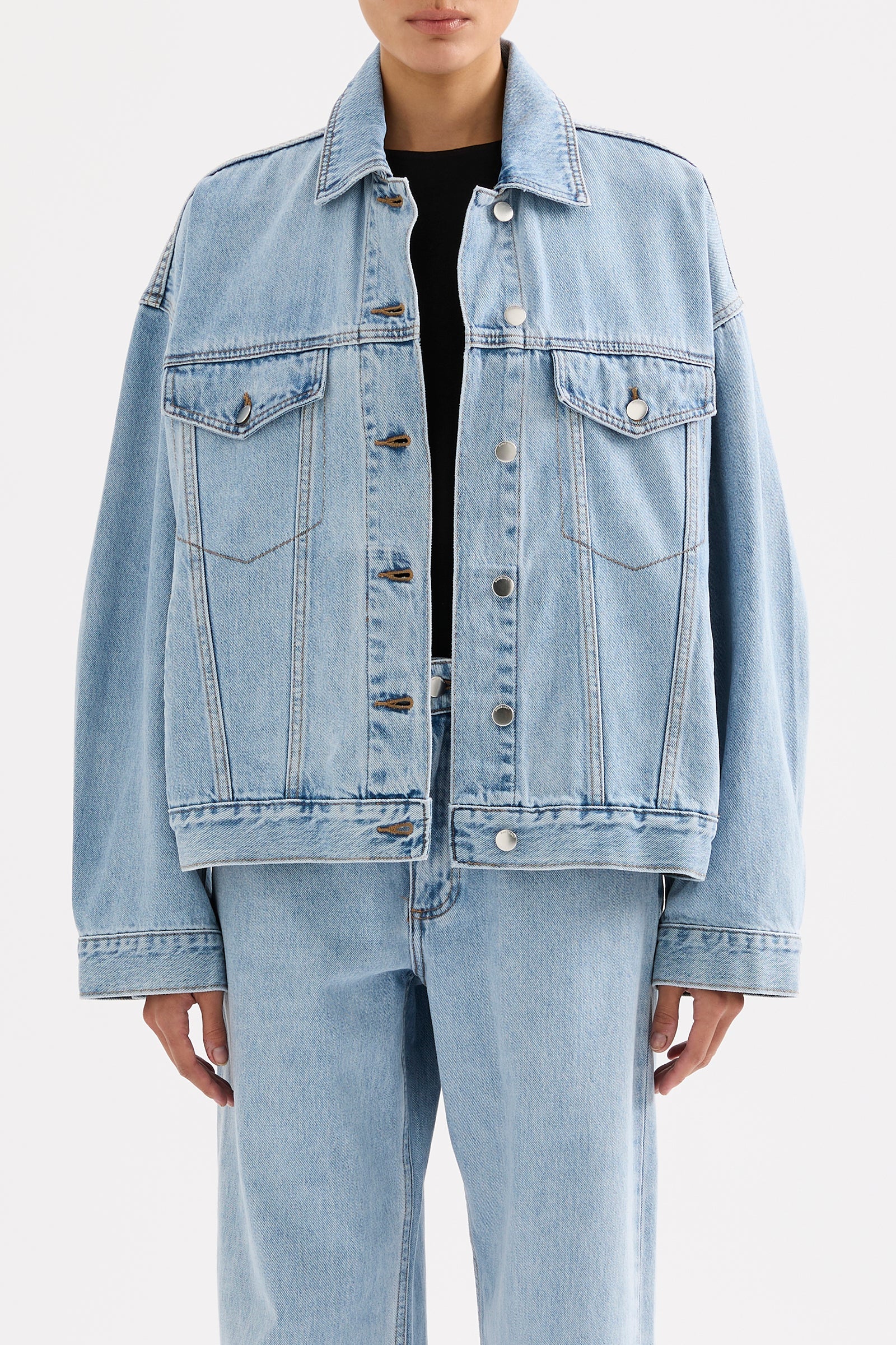 Sia Denim Jacket 90s Blue Wash 