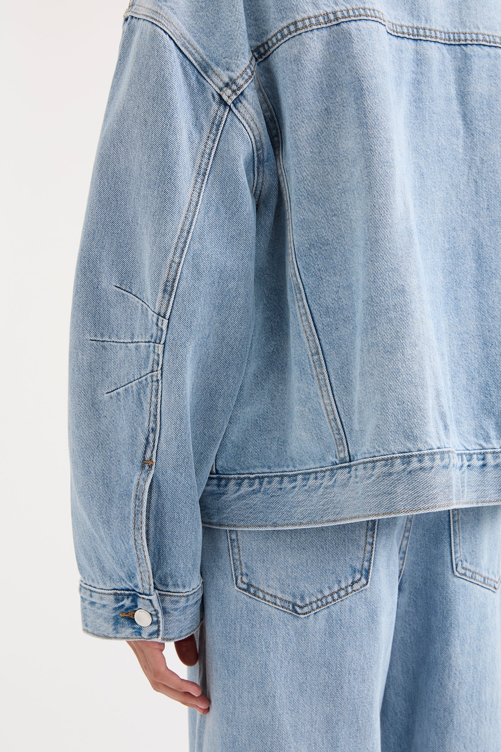 Sia Denim Jacket 90s Blue Wash 