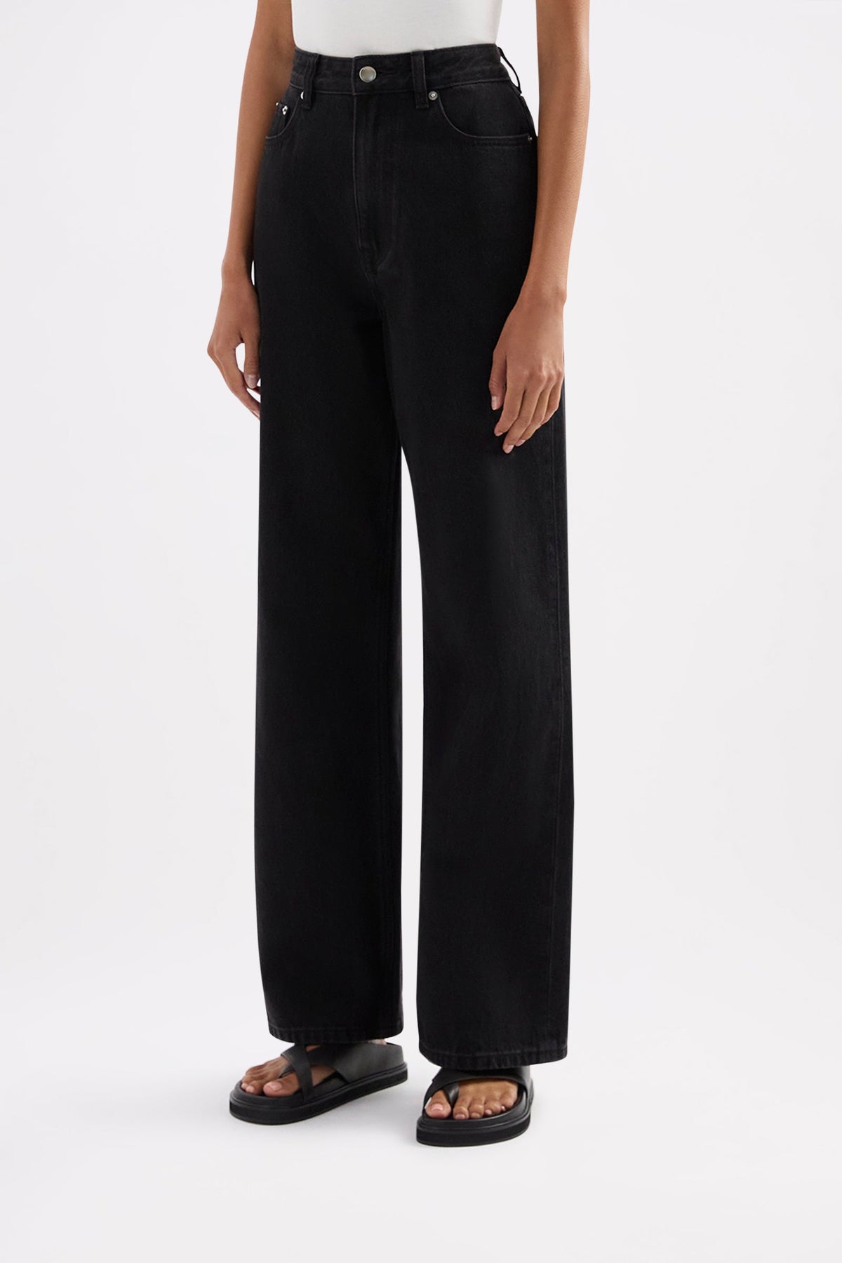 Organic Relaxed Leg Jean Vintage Black 