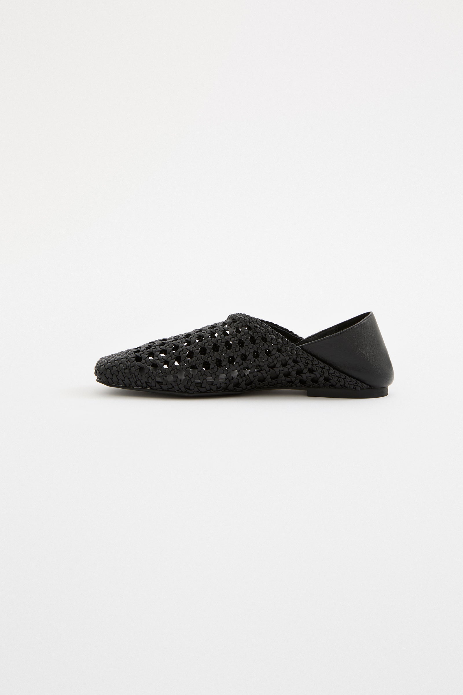 Etta Crochet Flat Black 