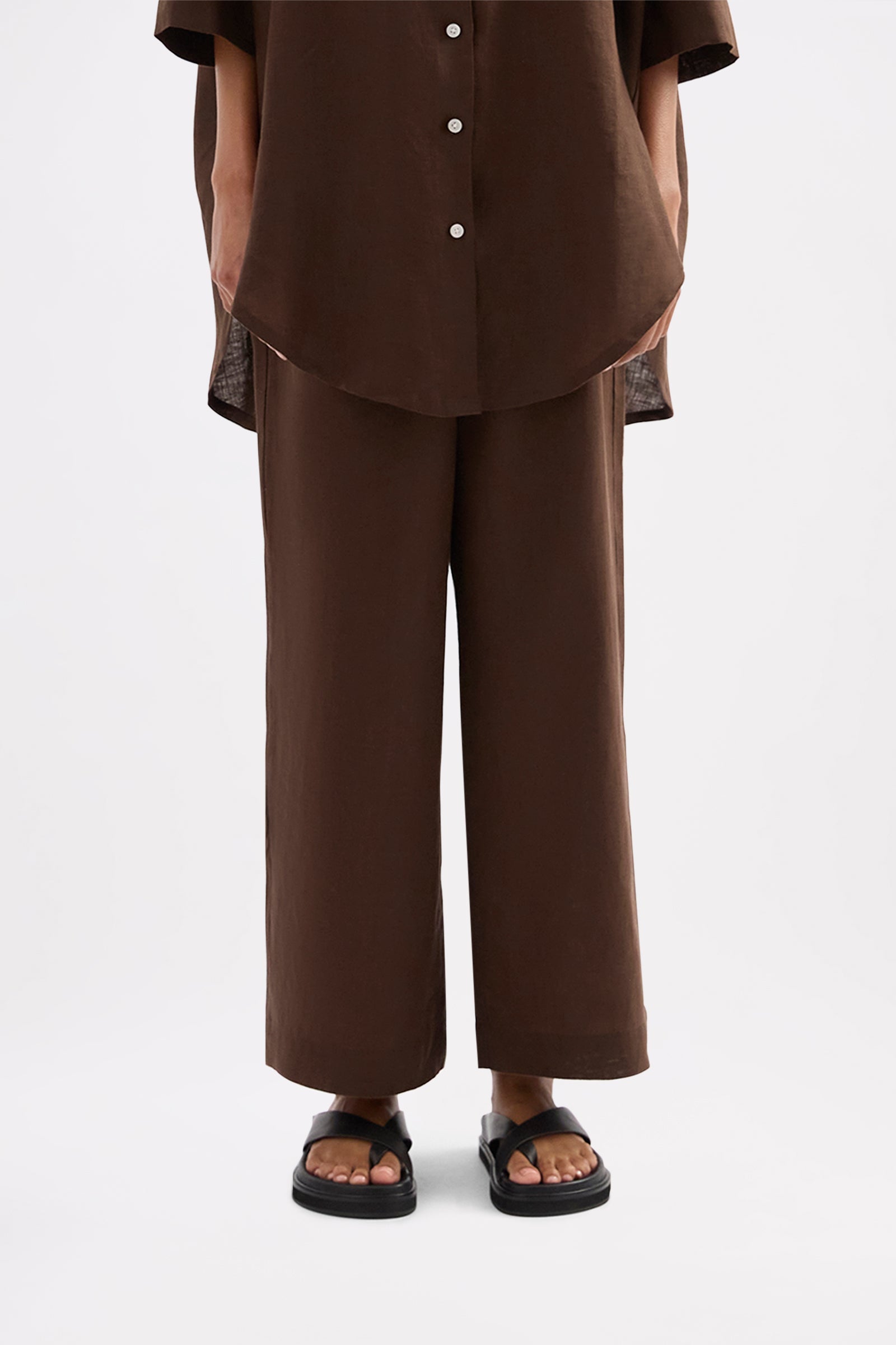 Lounge Linen Crop Pant Chocolate 