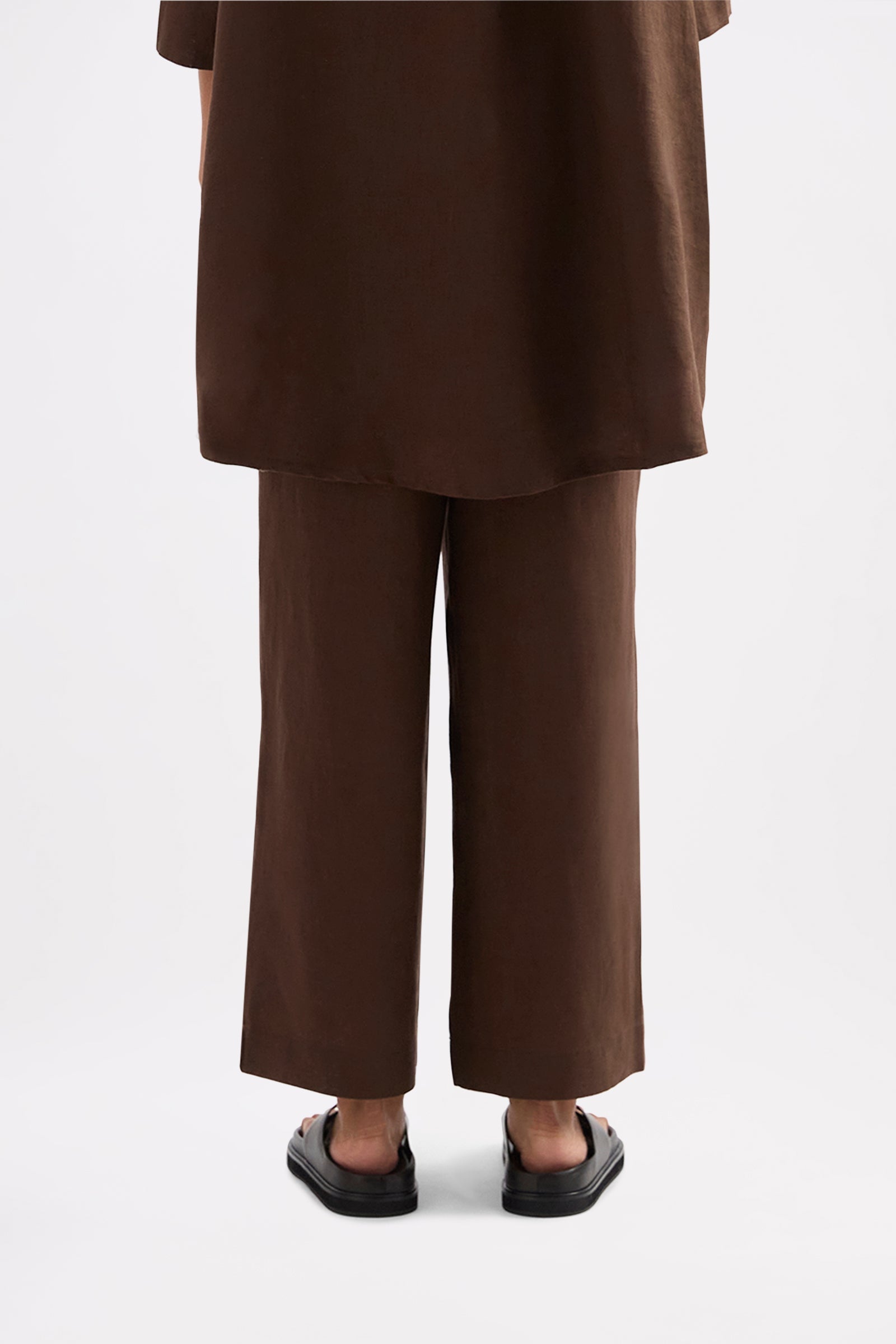 Lounge Linen Crop Pant Chocolate 