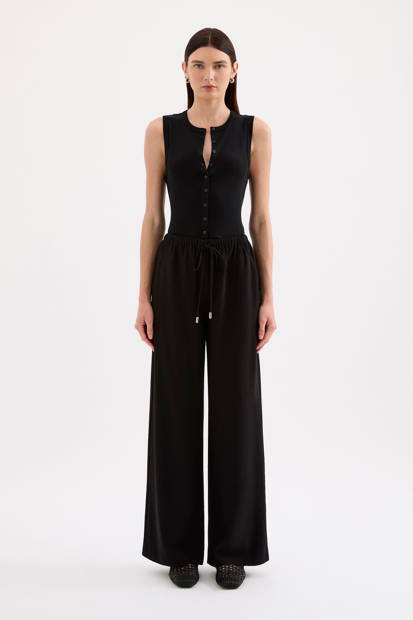 Ila Pant Black 